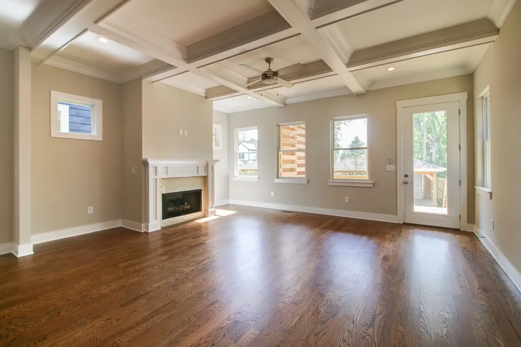 1823B 11th Ave, N Nashville TN 37208