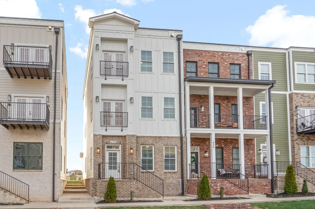 428 Centre Street Pleasant View TN 37146