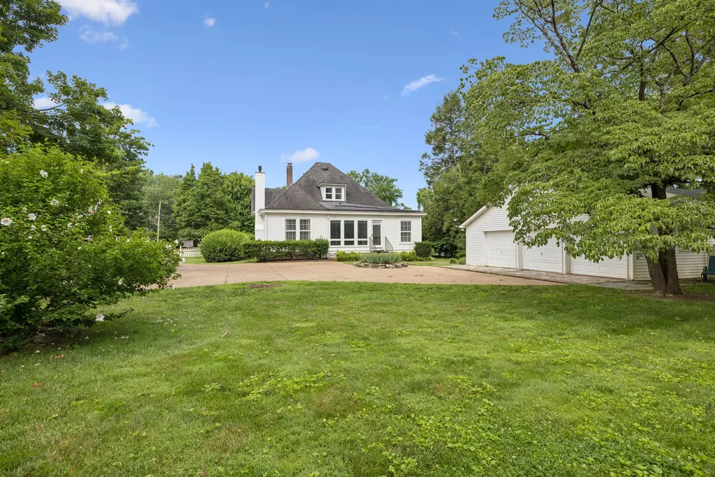 215 4th Ave, S Franklin TN 37064