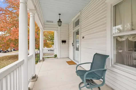 215 4th Ave, S Franklin TN 37064
