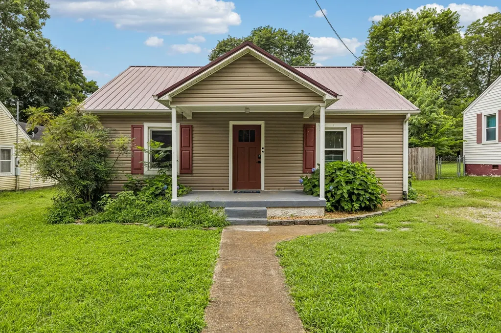 305 Eugene Road Columbia TN 38401