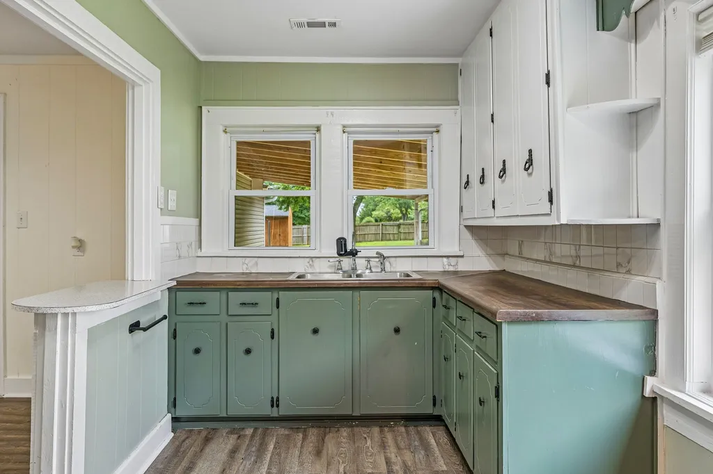 305 Eugene Road Columbia TN 38401