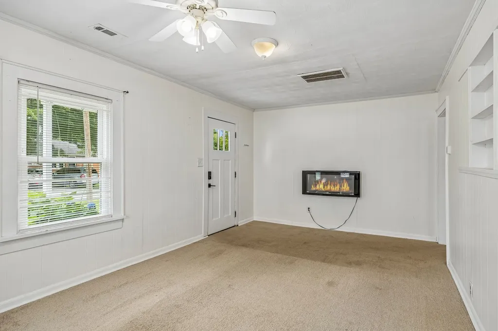 305 Eugene Road Columbia TN 38401