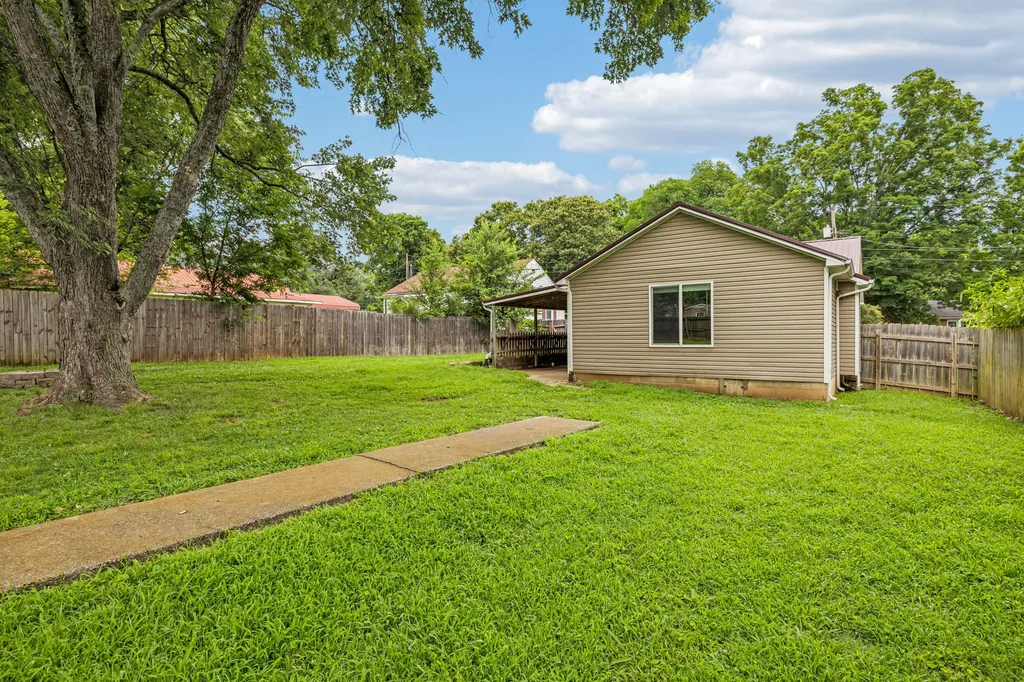 305 Eugene Road Columbia TN 38401