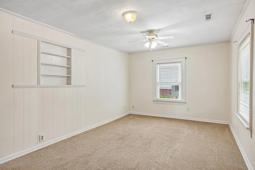 305 Eugene Road Columbia TN 38401