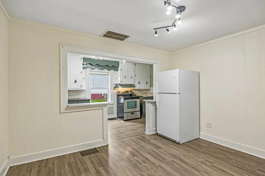 305 Eugene Road Columbia TN 38401
