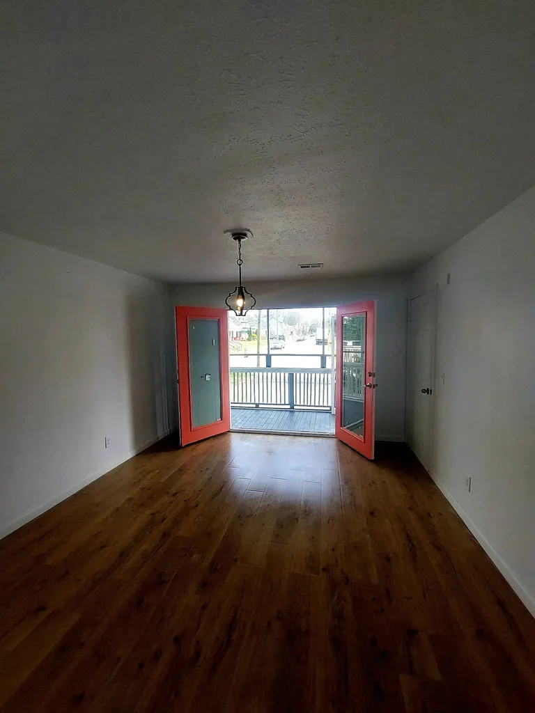 1004 Clay Street Nashville TN 37208