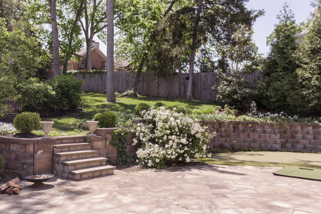 2013B Castleman Drive Nashville TN 37215