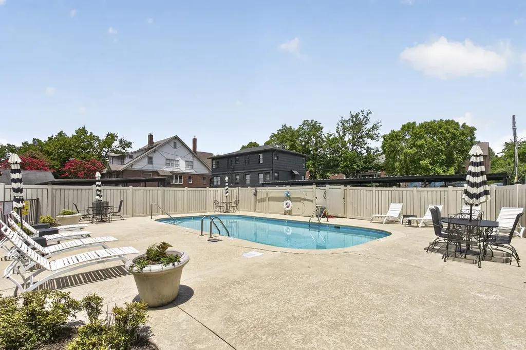 4200 West End Avenue Nashville TN 37205