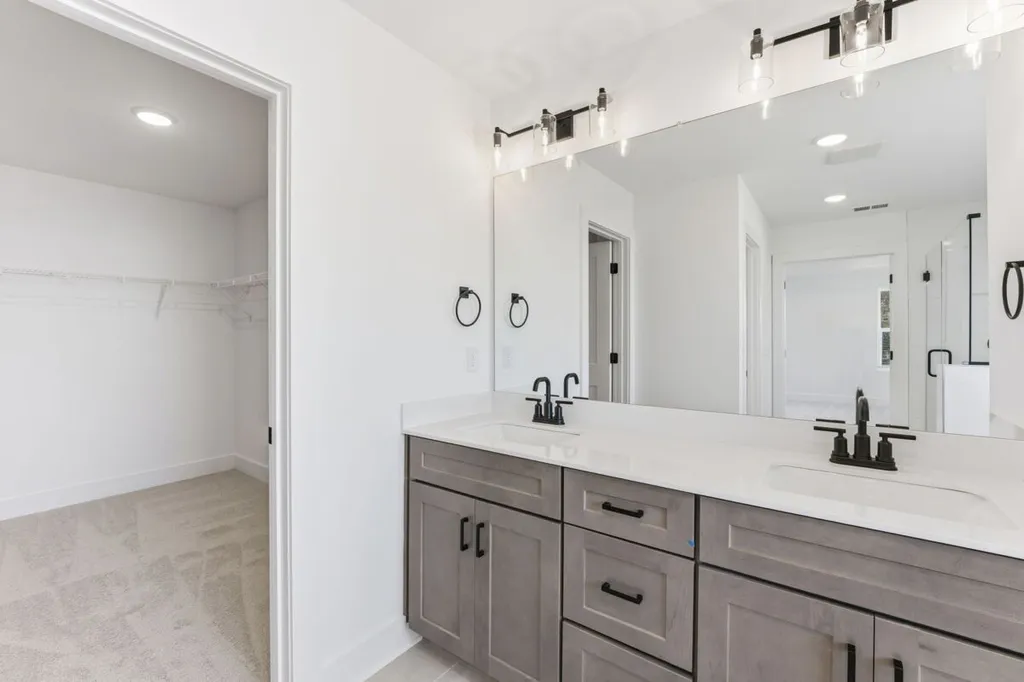 909 Watercourse Court Nashville TN 37214