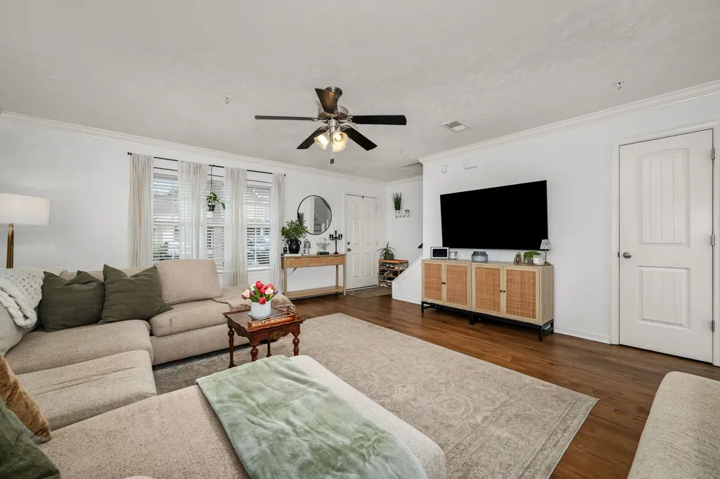 2037 Debonair Lane Murfreesboro TN 37128