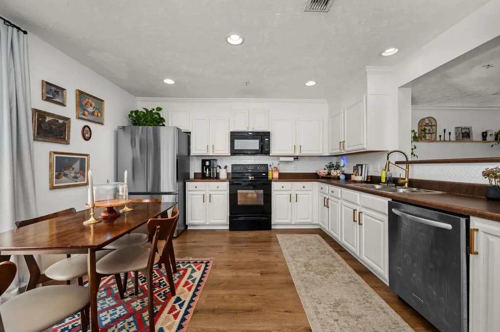 2037 Debonair Lane Murfreesboro TN 37128