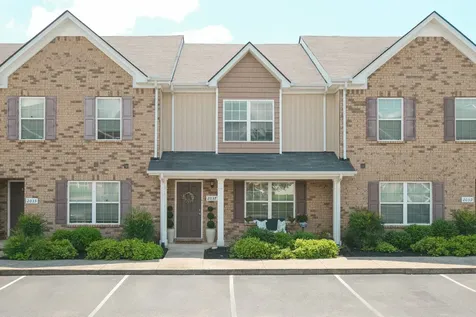 2037 Debonair Lane Murfreesboro TN 37128