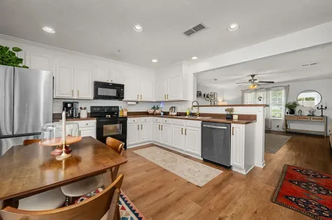 2037 Debonair Lane Murfreesboro TN 37128