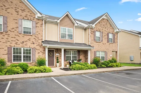 2037 Debonair Lane Murfreesboro TN 37128