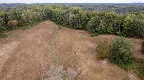 1 Noah Road Beechgrove TN 37018