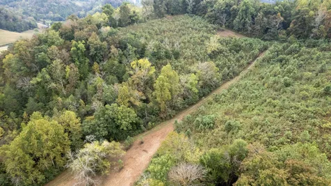 1 Noah Road Beechgrove TN 37018