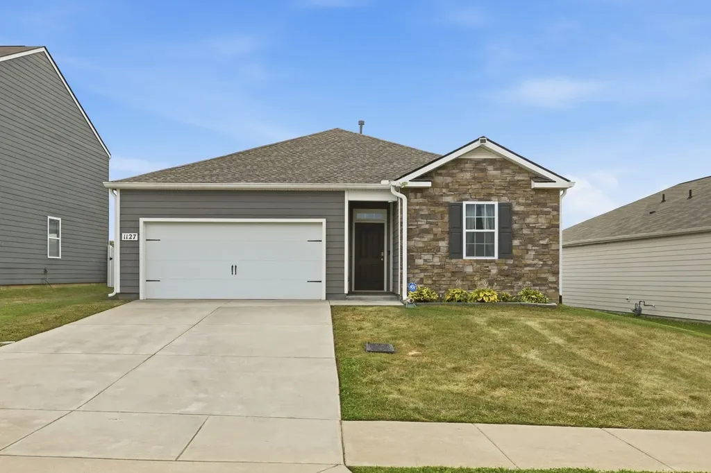 1127 Woodbridge Boulevard Lebanon TN 37090