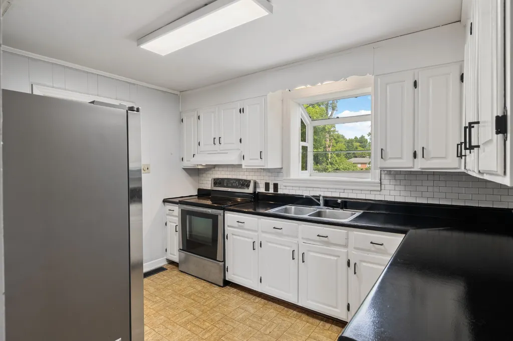 764 Maple Street Lewisburg TN 37091