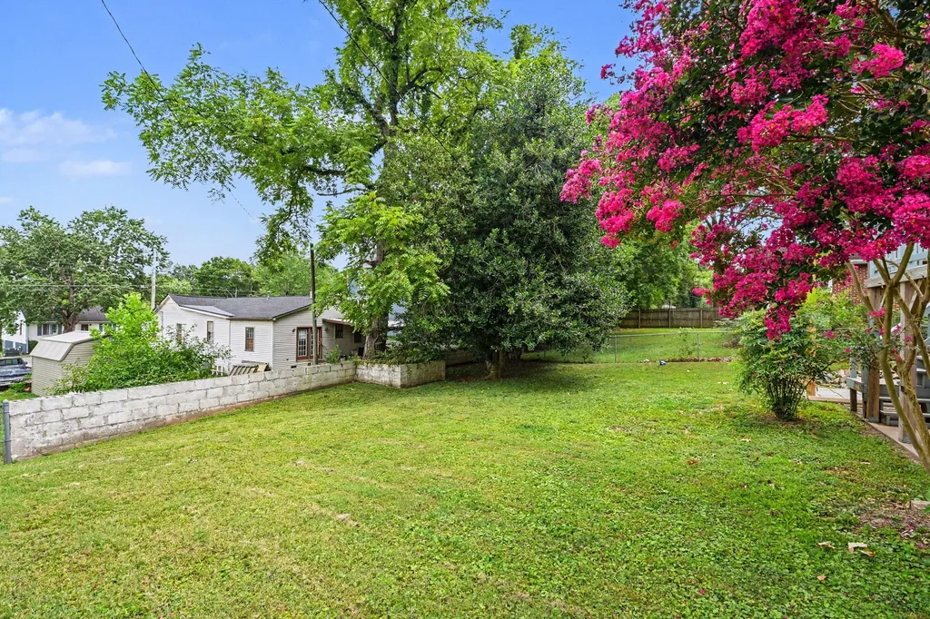 402 Grace Street Springfield TN 37172