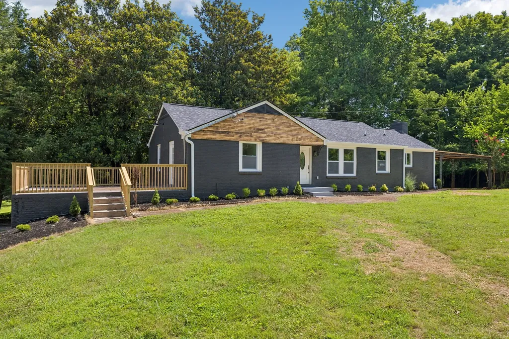 1113 Berwick Trail Madison TN 37115