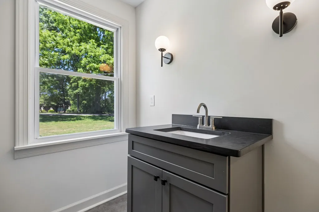 1113 Berwick Trail Madison TN 37115