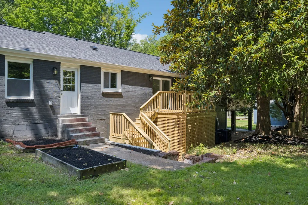 1113 Berwick Trail Madison TN 37115