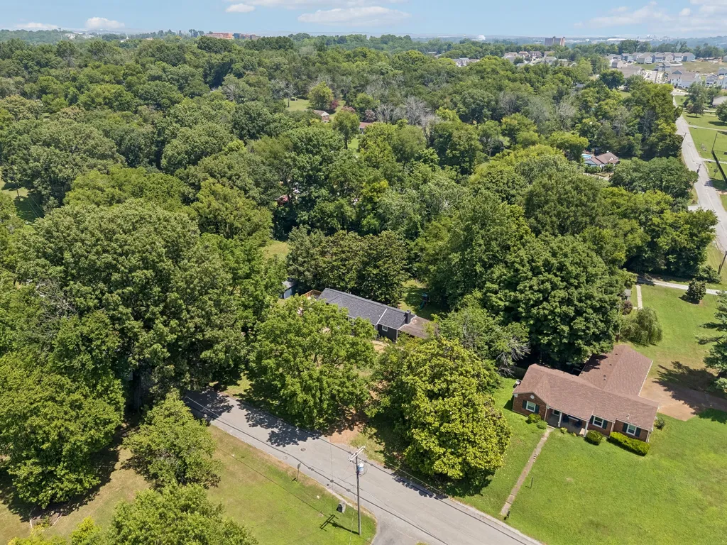 1113 Berwick Trail Madison TN 37115