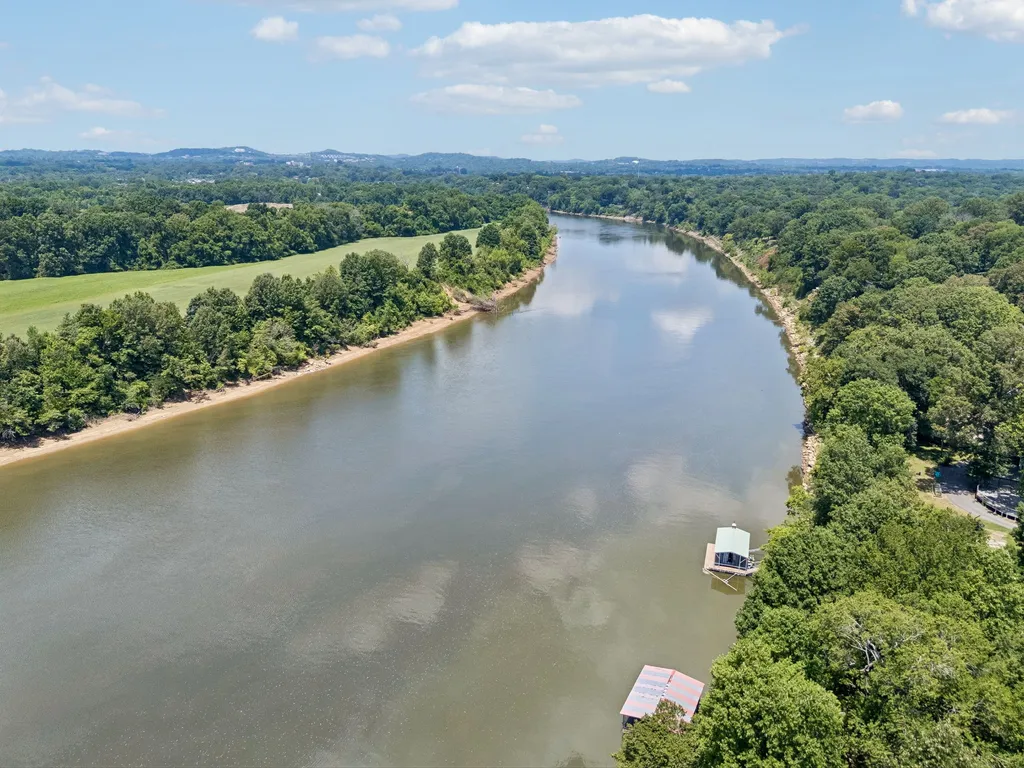 1113 Berwick Trail Madison TN 37115