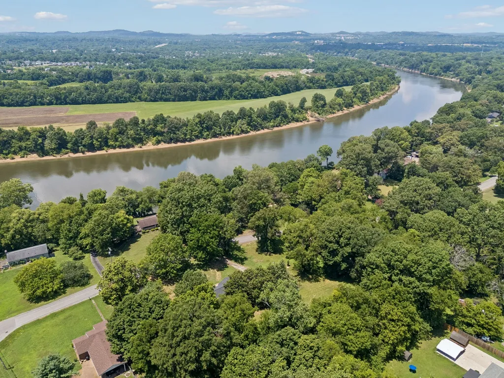 1113 Berwick Trail Madison TN 37115