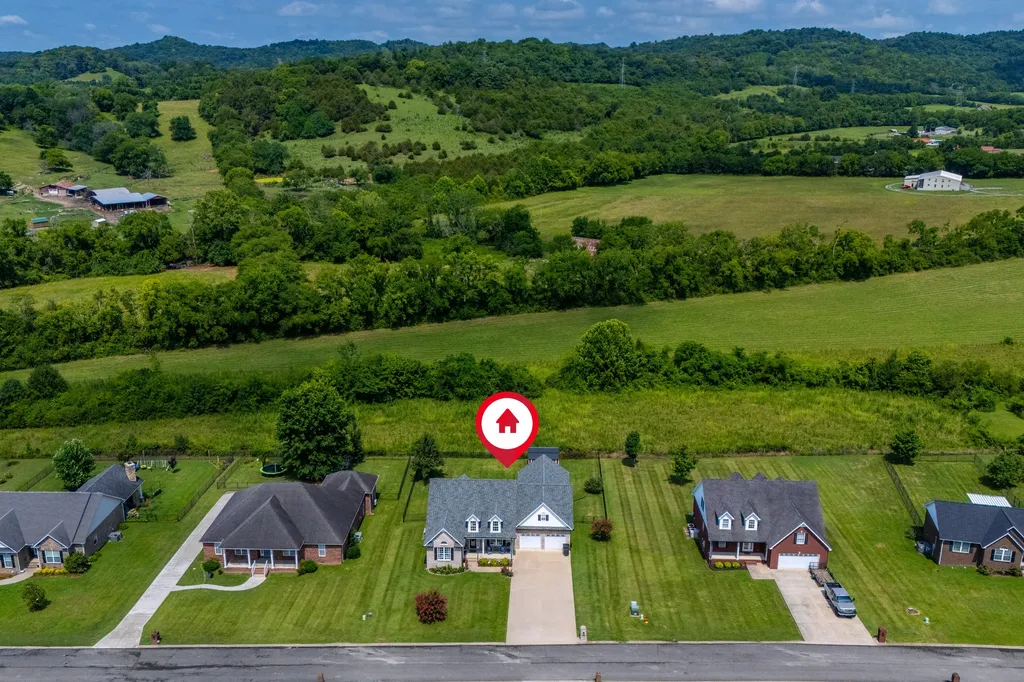78 Auburn Hills Drive Woodbury TN 37190