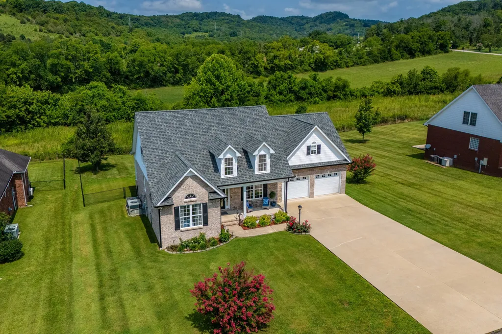 78 Auburn Hills Drive Woodbury TN 37190