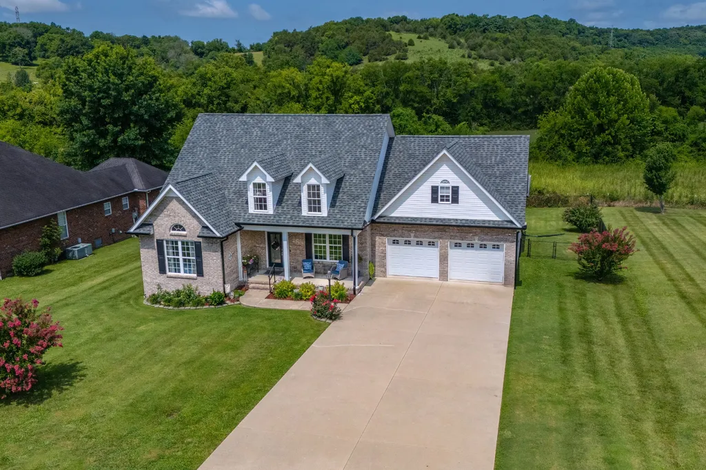 78 Auburn Hills Drive Woodbury TN 37190