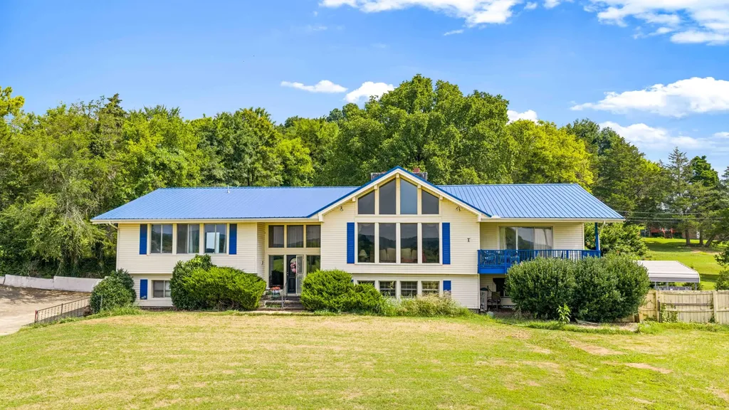 85 Boonshill Road Fayetteville TN 37334