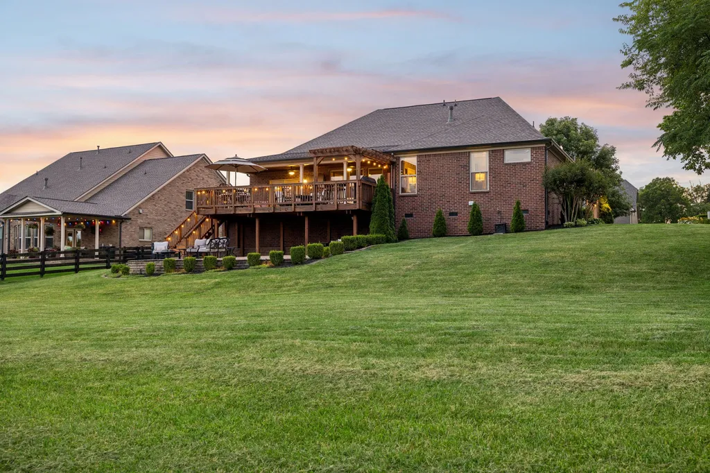 6732 Falls Ridge Lane College Grove TN 37046