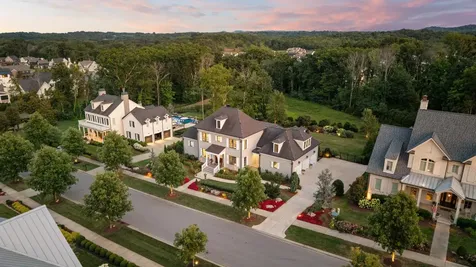 8645 Belladonna Drive College Grove TN 37046