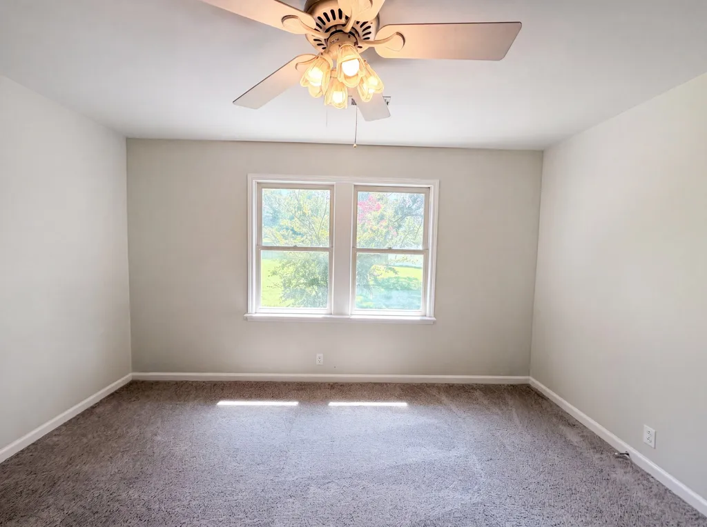 141 East Drive Hendersonville TN 37075
