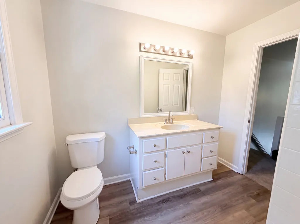 141 East Drive Hendersonville TN 37075