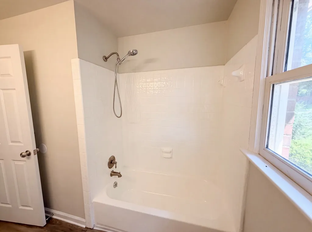 141 East Drive Hendersonville TN 37075