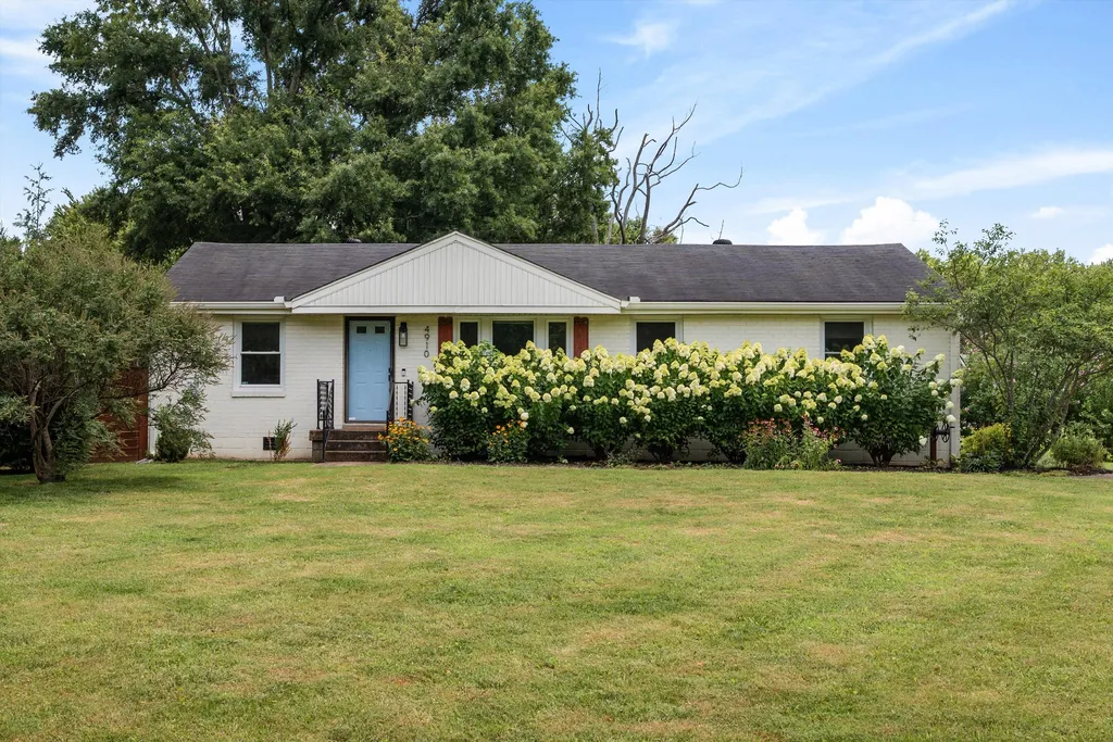 4910 Raywood Lane Nashville TN 37211