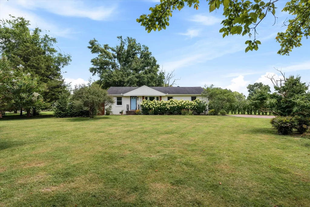 4910 Raywood Lane Nashville TN 37211
