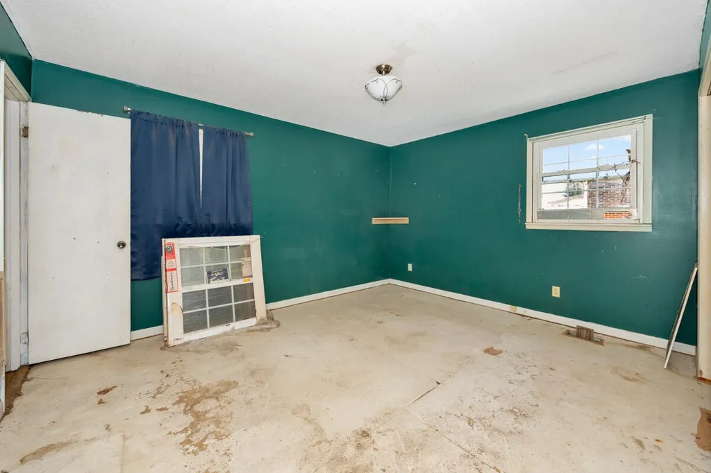 11 Henderson Drive Fayetteville TN 37334