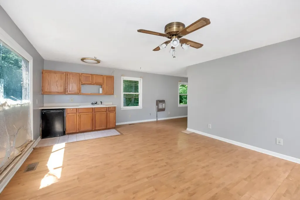 11 Henderson Drive Fayetteville TN 37334