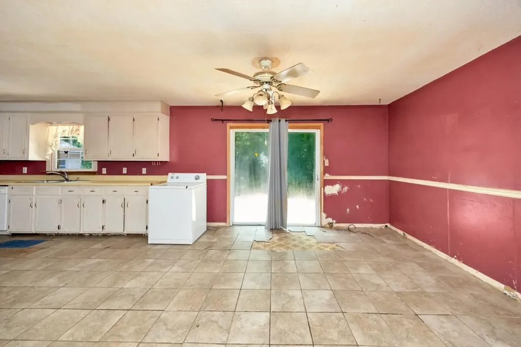 11 Henderson Drive Fayetteville TN 37334