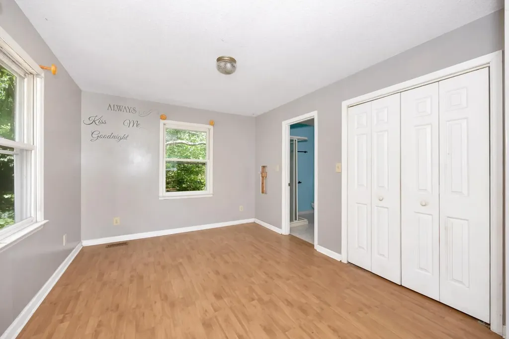 11 Henderson Drive Fayetteville TN 37334