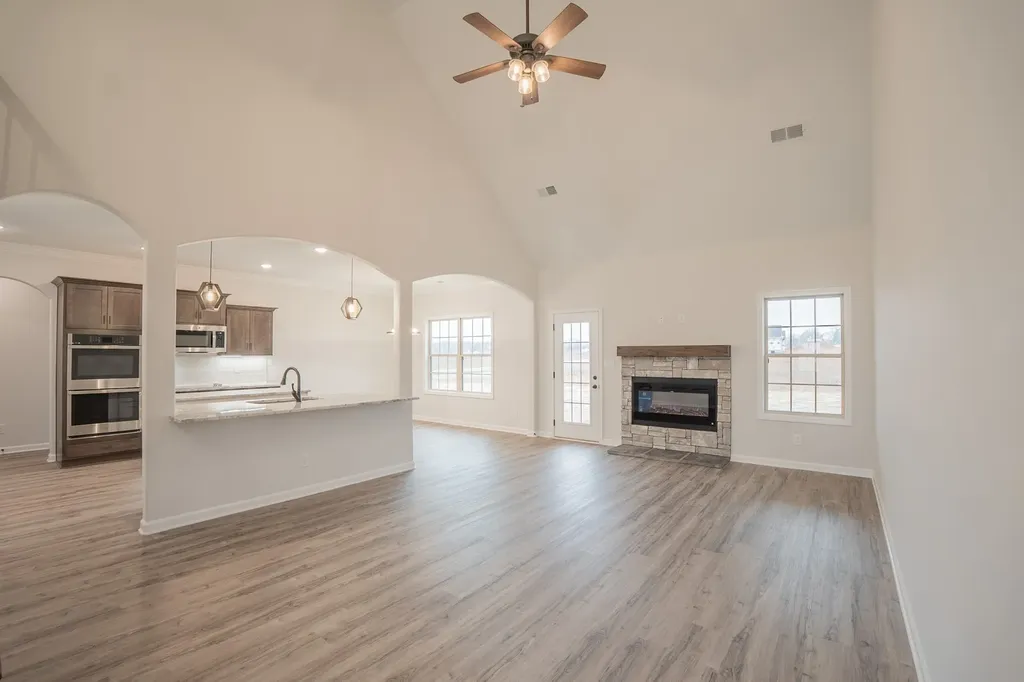 7 Wofford Estates Clarksville TN 37040