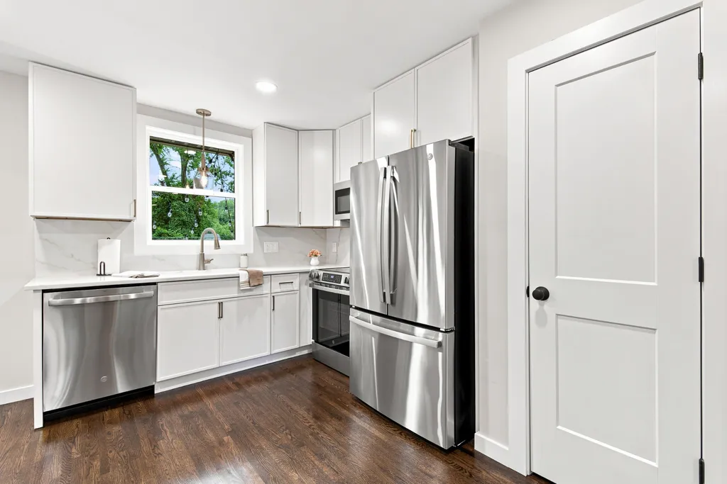 5820 Leslie Avenue Nashville TN 37209