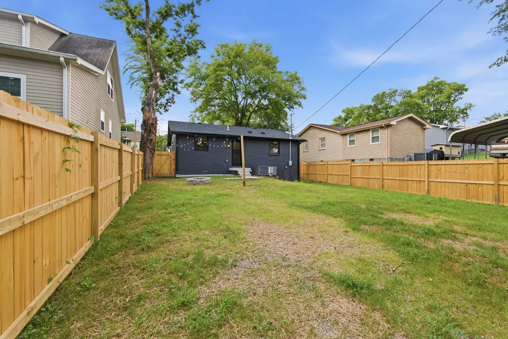 5820 Leslie Avenue Nashville TN 37209