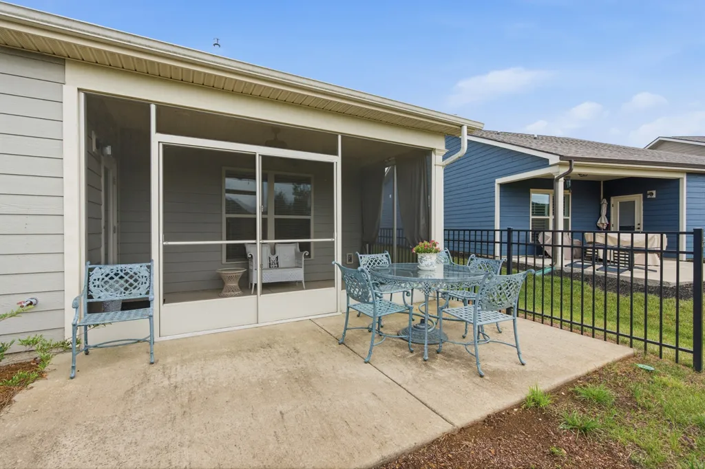 1402 Cannon Lane Spring Hill TN 37174