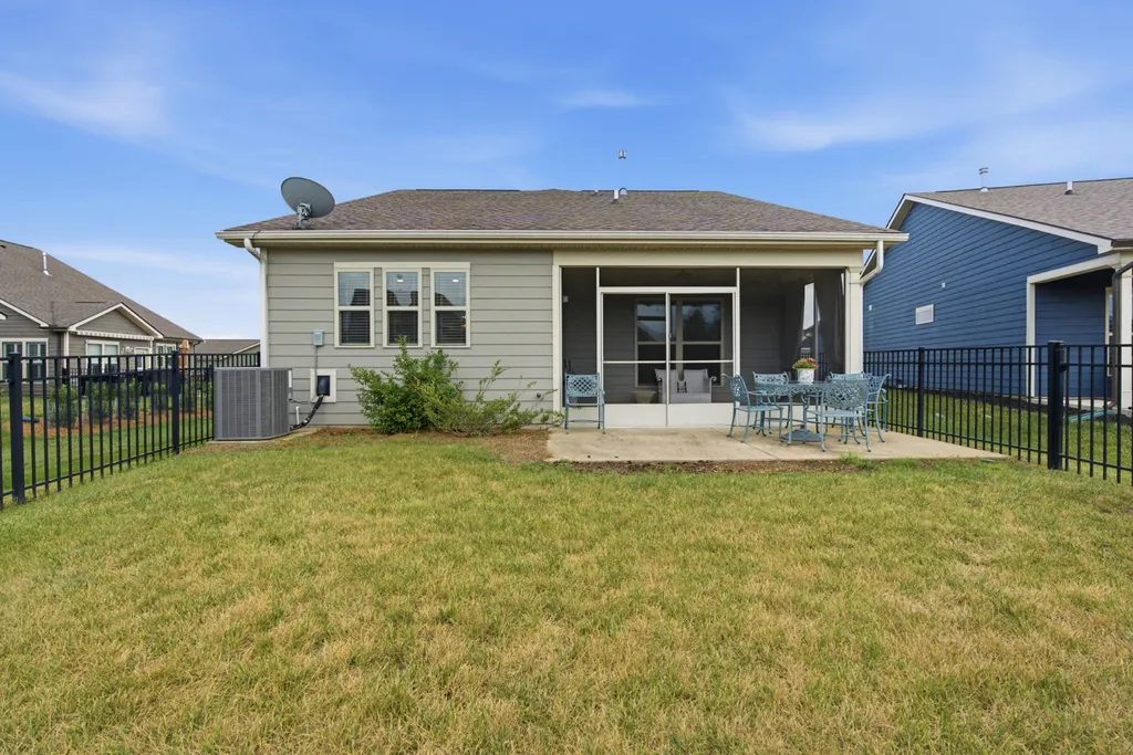 1402 Cannon Lane Spring Hill TN 37174